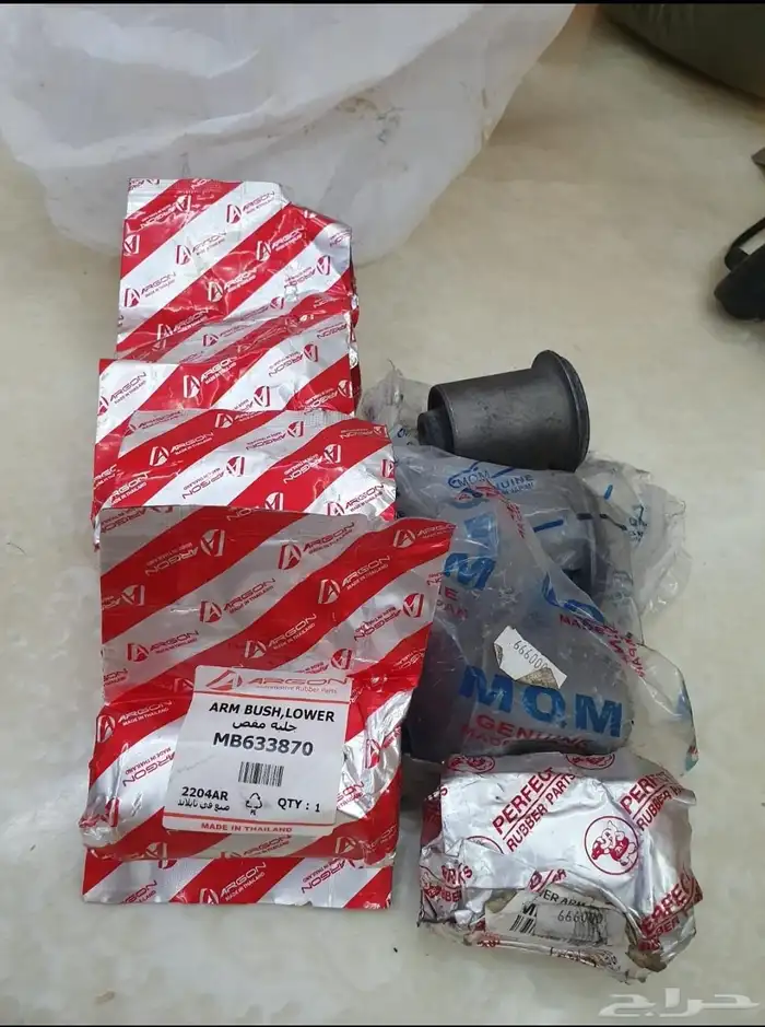 قطع جيب باجيرو للبيع 0