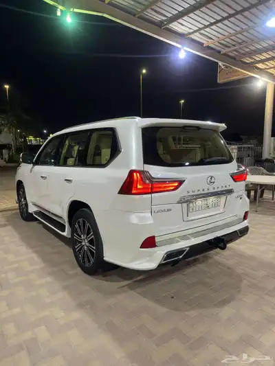 لكزس ال اكس 570 موديل 2019 3