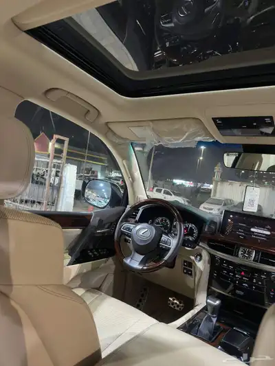 لكزس ال اكس 570 موديل 2019 16