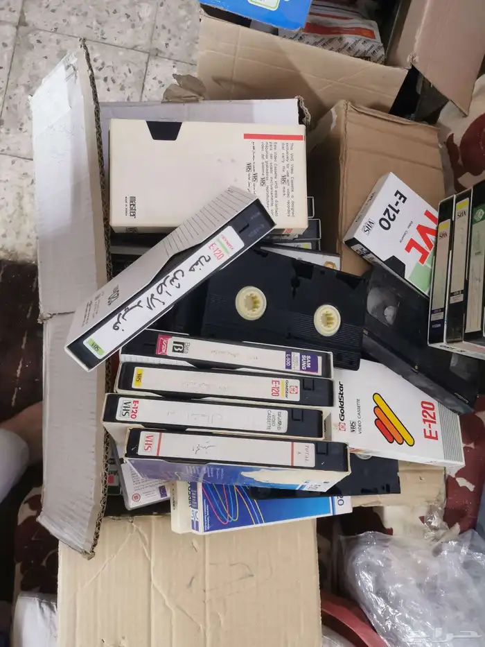 للبيع اشرطة فديو قديمة 1