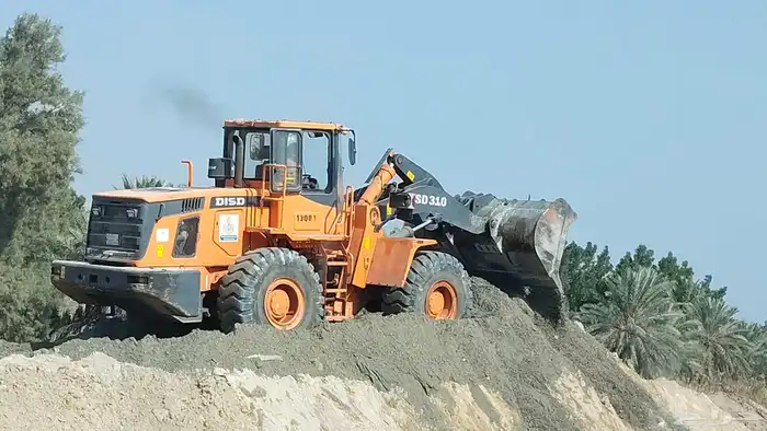 مقاولات عامه حفر دق هداد توريد رمل ترحيل مخلفات 15