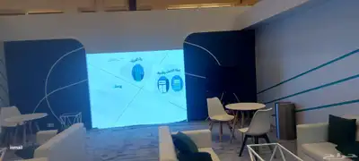 احجز شاشة تخرجك الآن 9