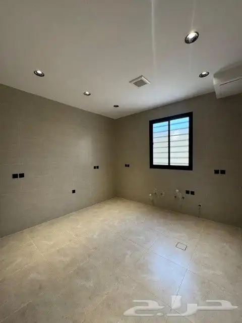 شقه ارضيه للبيع بالمنسك بابها 4