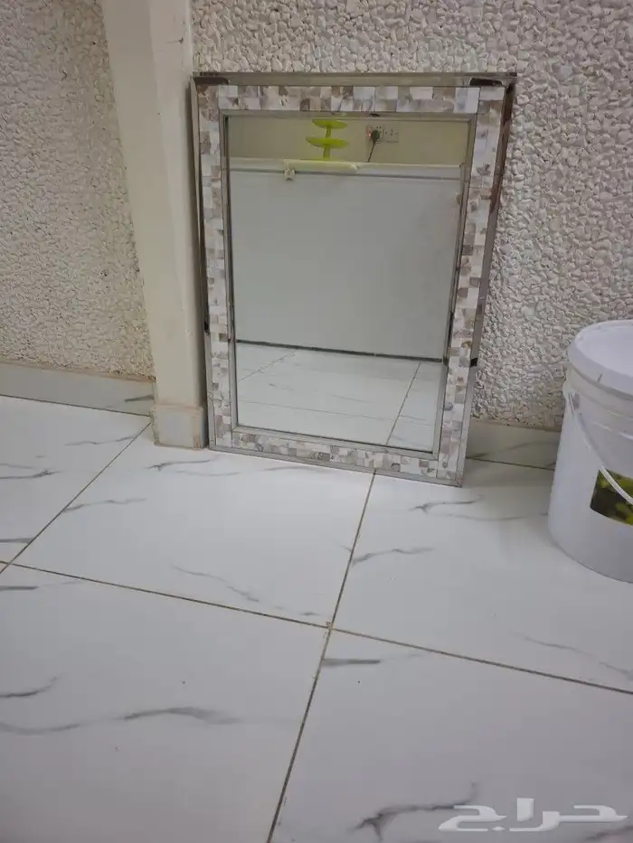مرايا 0