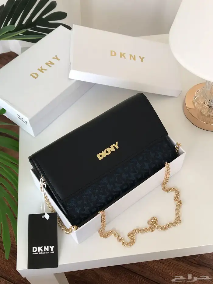 شنطة DKNY درجة أولى - فخامة وأناقة وسعر مميز 0