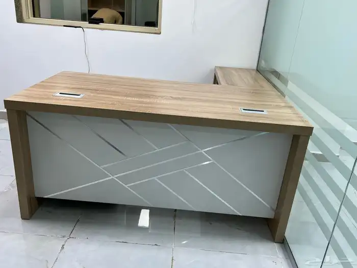 مكتب دولاب  رسي مكتب بارتيشن وركستيشن كاؤنتر استقبال 7