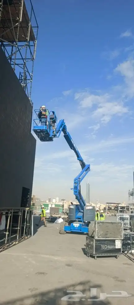 مان لفت جديد 2024 2025 سيزرات كرينات رافعات شوكية 3