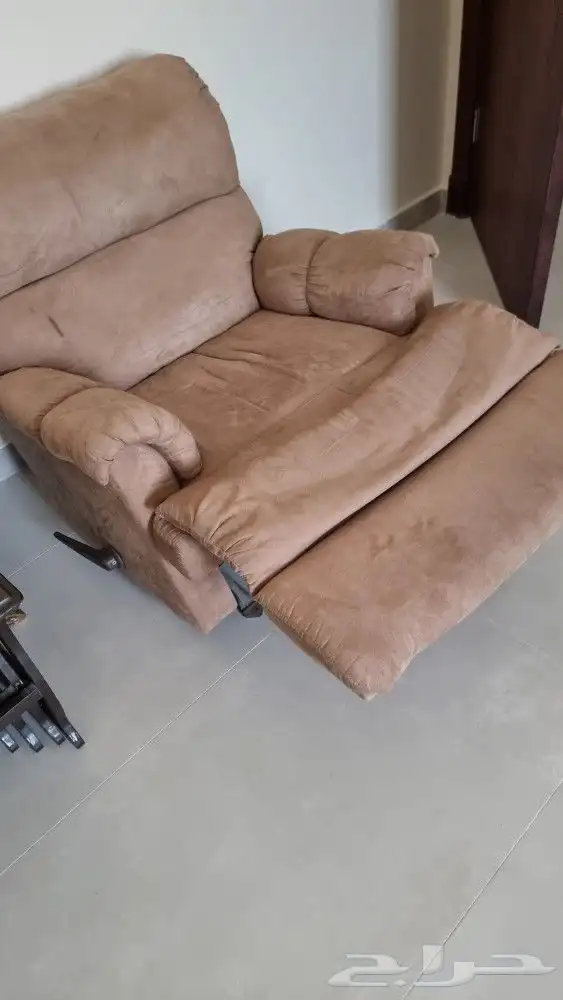 كرسي استرخاء شبه جديد 1