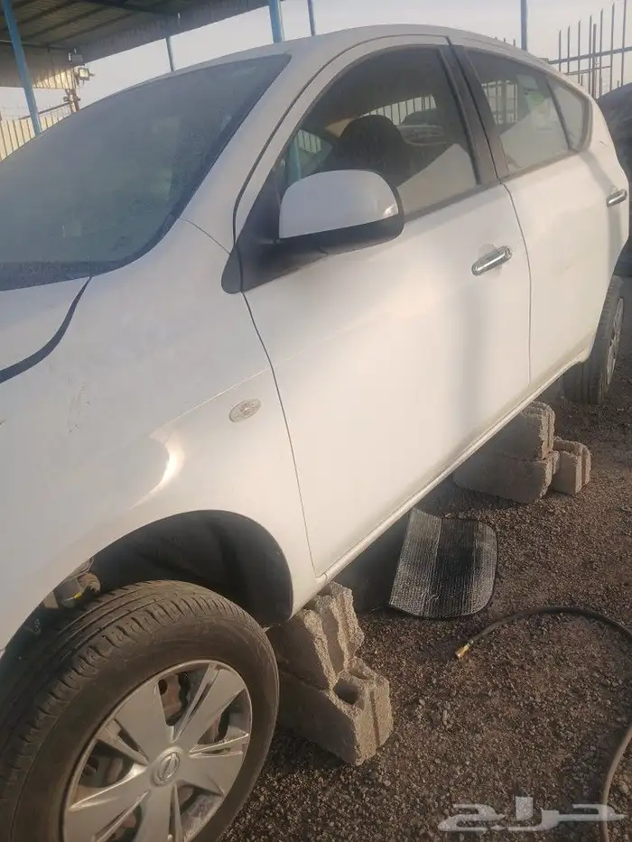 تشليح قطع غيار نيسان صني موديل 2016 1