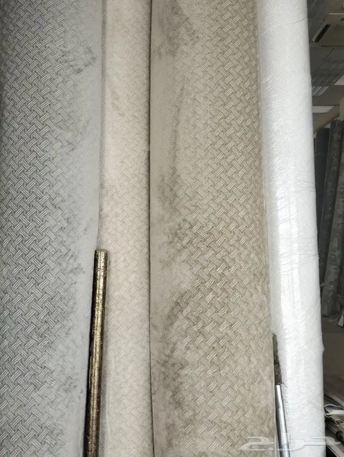 يوجد موكيت تركى وامارتى ووطني وجميع انواع الفنيل بلجيكا وفرن 1