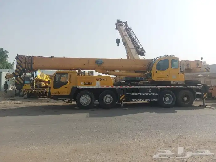 إيجار كرينات مديل. حديث. 0