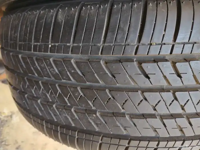أربع كفرات برجيستون يباني 255 45 20 15