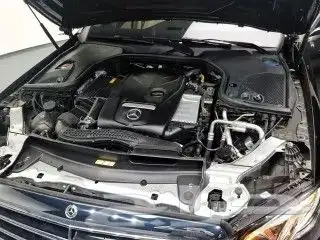 مرسيدس بنز E300 2020 3