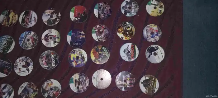 37 شريط اكس بوكس 360 للبيع حالتهم مدري شغالين او خربانين 2