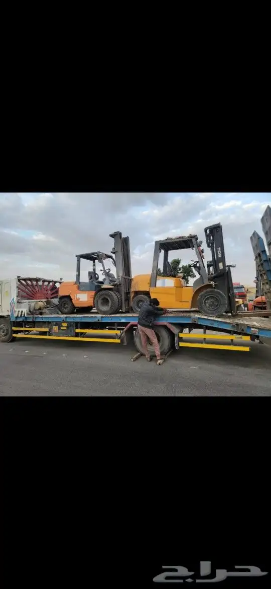 Caesar Lift  Man Lift and Forklift for rent 4