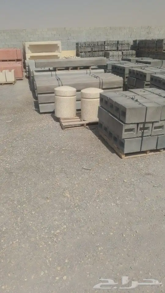 يوجد لدينا جميع المنتجات الخرسانيه 9