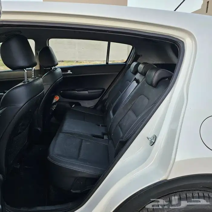 سبورتاج ديزل دفع رباعي 11