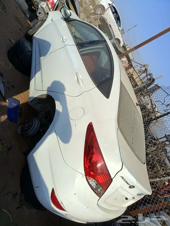 يوجد لدينا قطع غيار هونداي اكسنت 20014 تشليح الحمدانيه 20014 1