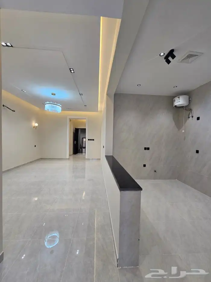 للبيع روف علوي وسيع مساحه360 متر 26