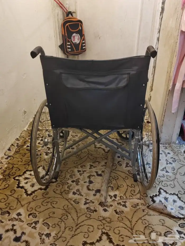 للبيع غسالة اتوماتيكي وعربية كبار سن 3