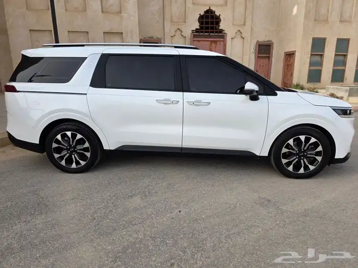 تم البيع كرنفال ديزل 2021 بطاقة جمركية فل الاحساء 5