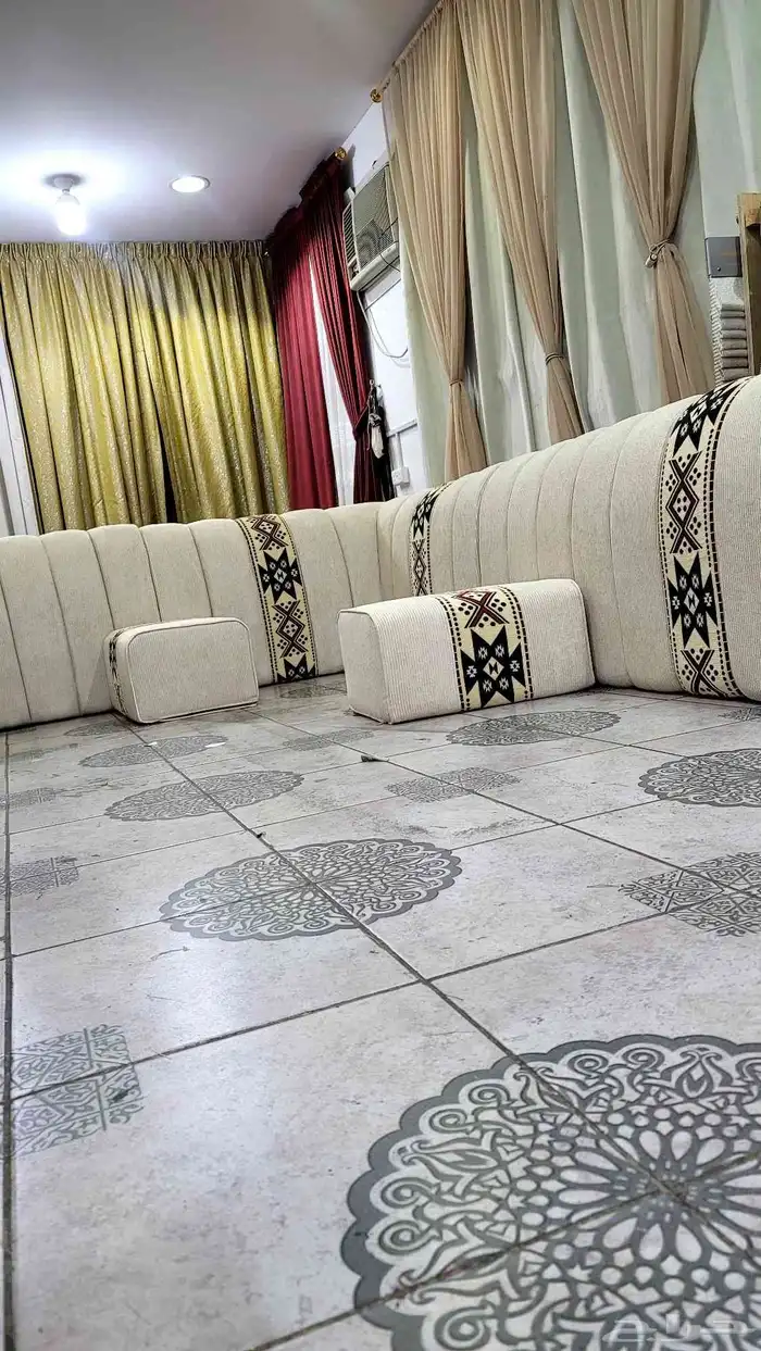 تركيب ستاير دولاب شغل نجار تفصيل كنب جلسه عربي مساند تصلح با 0