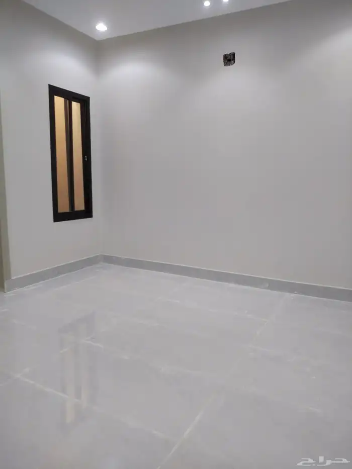 دور علوي شرق الرياض حي الجنادريه 2