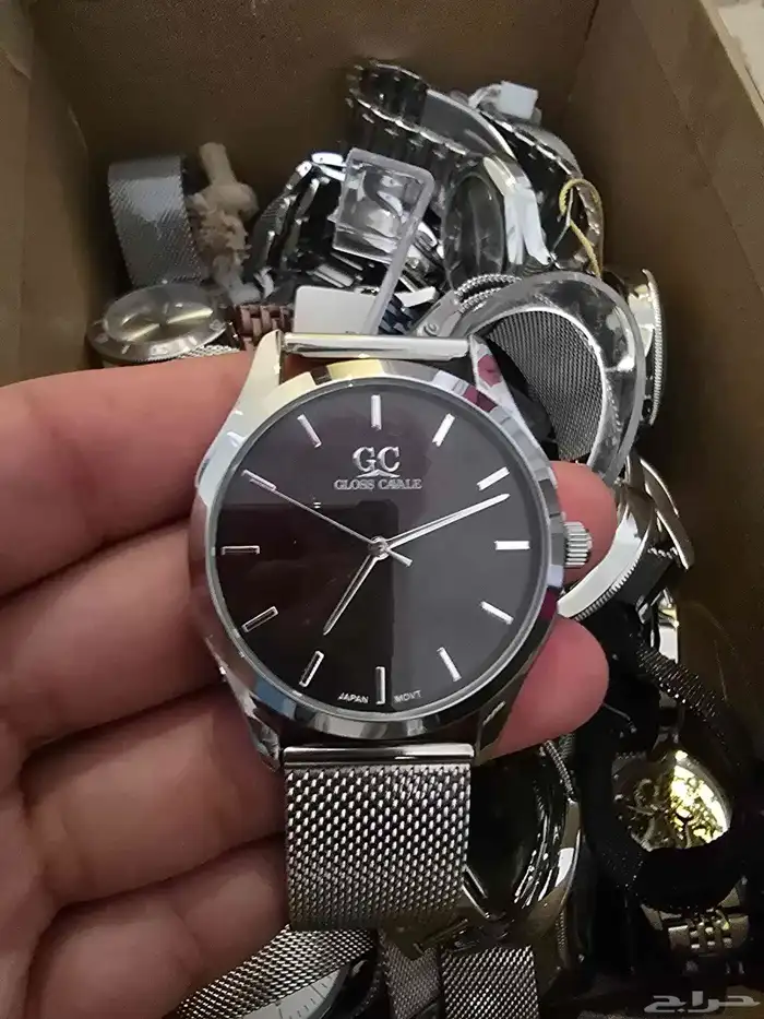 ساعات وعطورات 2