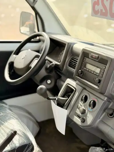 سوزوكي دباب كاري 2025 3