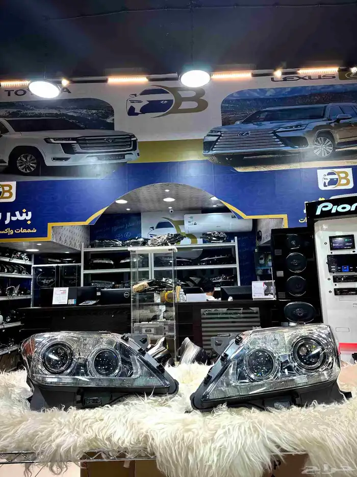 طقم شمعات جيب لكزس من 13لين 15مستخدم نظيف اصلي وكاله 0