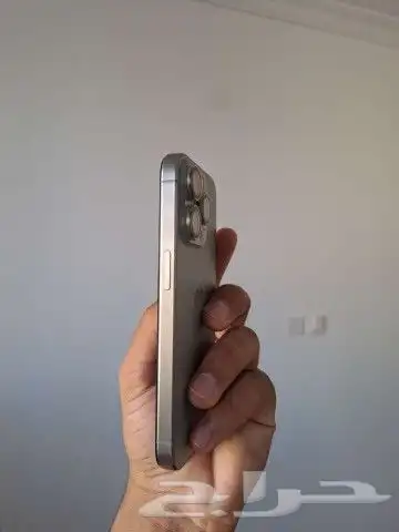 ايفون 15 برو 4