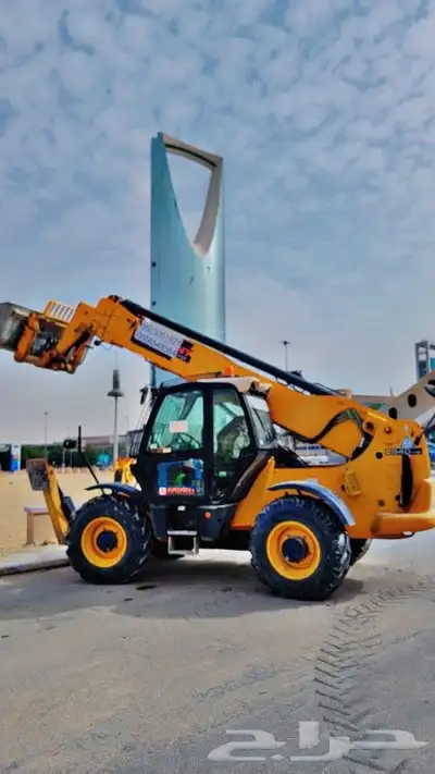 ابو فهد لتاجير المعدات الثقيله رافعات شوكيه 3