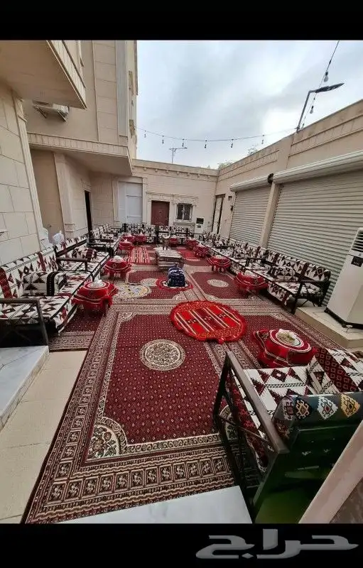 عندنا كراسي وطاولات قهوجين صبابين 2