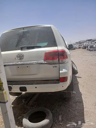 قطع غيار لاندكروزر برادو 0