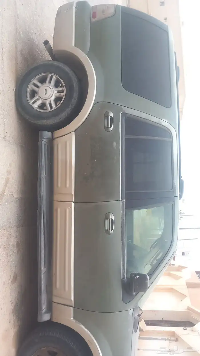 قير مكينه على شرط دفتر جديد كلشي فيها جديد السياره نظيفه 0