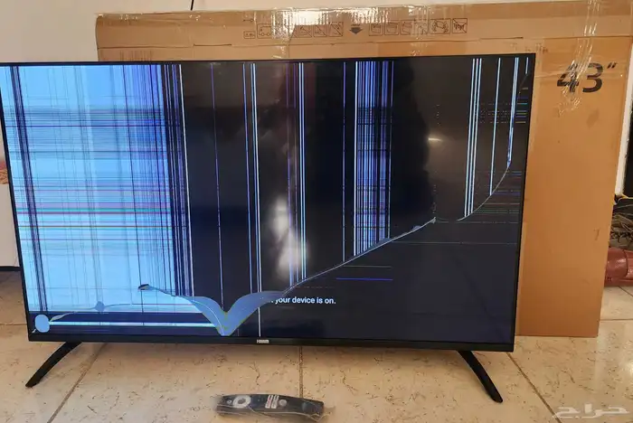 شاشة هام (HAAM) 43 بوصه مكسورة الشاشة الداخلية مع رمودها . 0