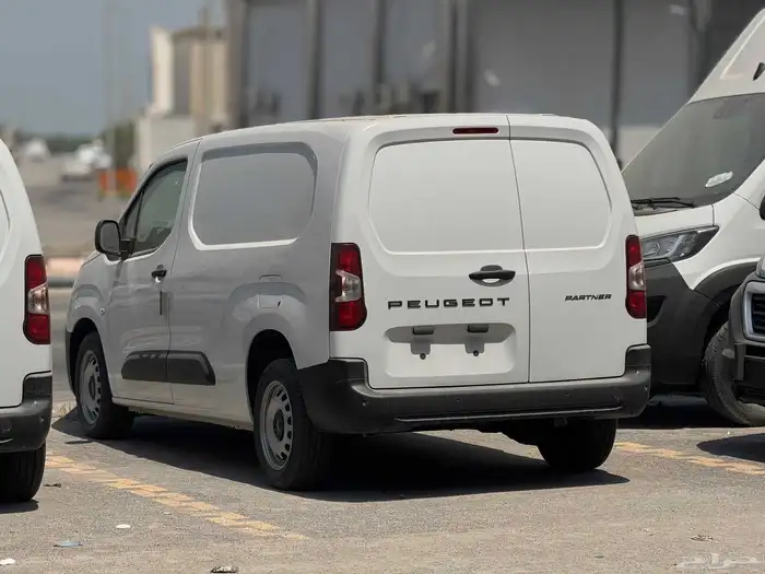 PEUGEOT Partner Diesel LONG 2025 بيجو بارتنر طويل 2