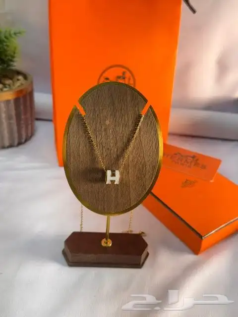 هدايا تخرج مطلي ذهب عيار 21 بسعر 99 4