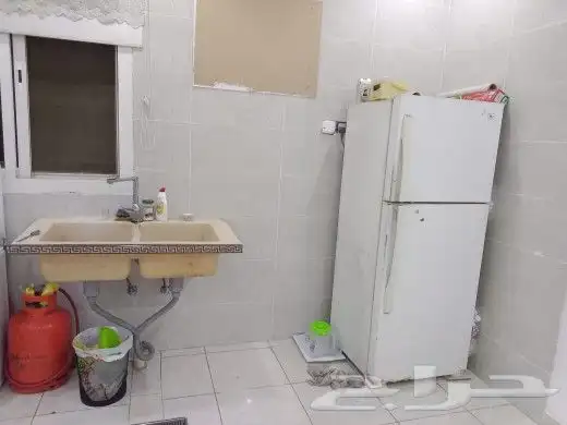 اغراض شقه للبيع بسبب السفر 3