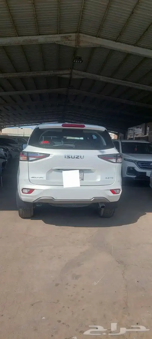 جيب ايسوزو 2022 فل كامل ماشي 183 1