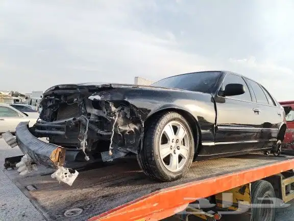 فورد فكتوريا 2011 قطع غيار 1