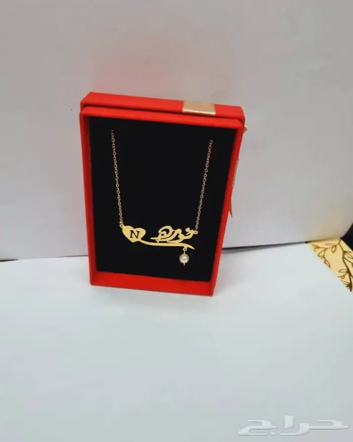 أطقم وسلاسل وإكسسوارات مطلية ذهب بالاسم حسب الطلب 2