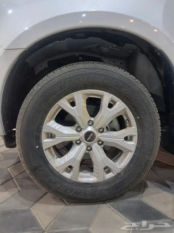 ايسوزو Ls غمارتين دبل اوتوماتيك 2024 4