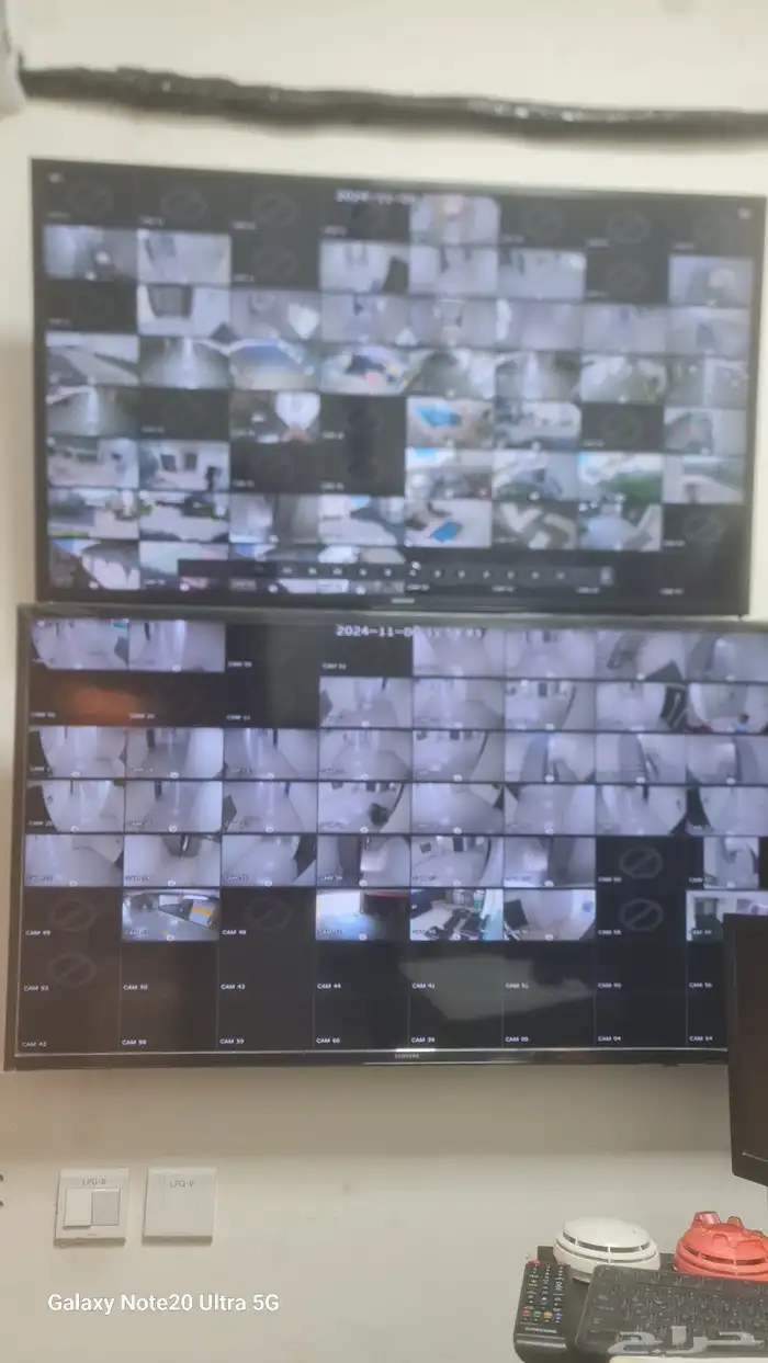 كاميرات مراقبة وأنظمة الدفاع المدنى وادوات سنترال 8