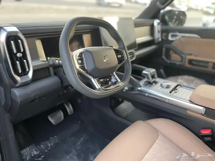Jetour T2 2025 سعة المحرك 2.0 تيربو 251 حصان قير اتوما 8