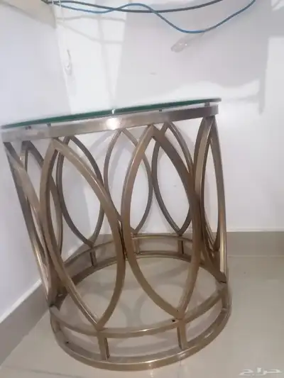 طاولة 4
