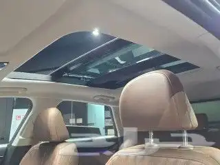 هيونداي ازيرا 2023 16