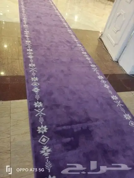 تأجير كراسي احمر طاولات دائري كنب مفرد وا ثلاثي 7