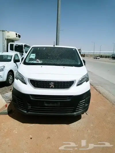 بيجو. اكسبرت. 2022 3