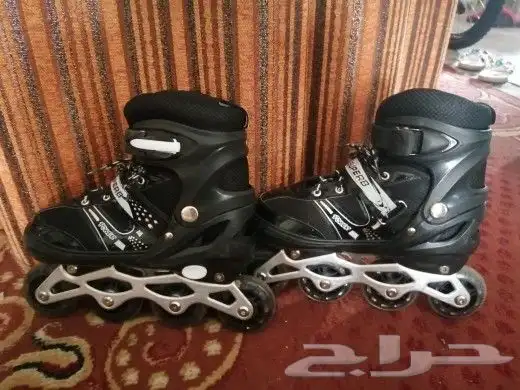 حذاء تزلج بعجلات وامضة تضيء عند الحركة 1